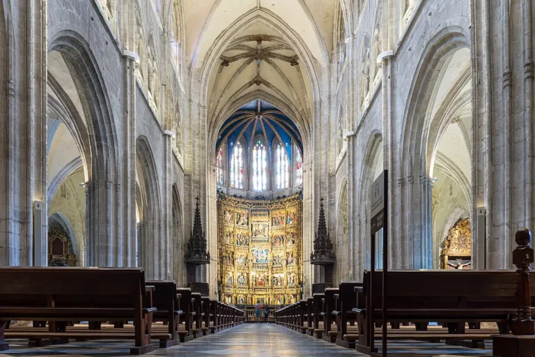 Cathedral_of_Oviedo_2021_-_interior